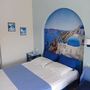 Victoria's Blue Apartament