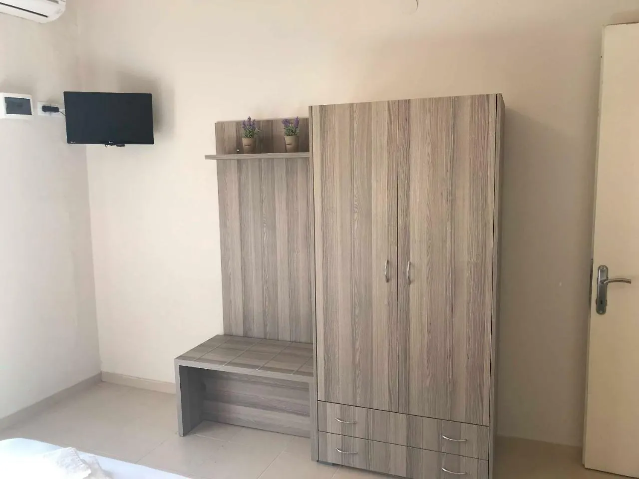 Siviri Rooms